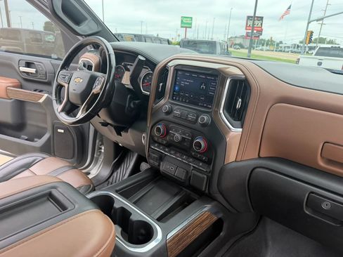Used 2021 Chevrolet Silverado 2500 High Country w/ Z71 Off-Road Package AWD/4WD image 77