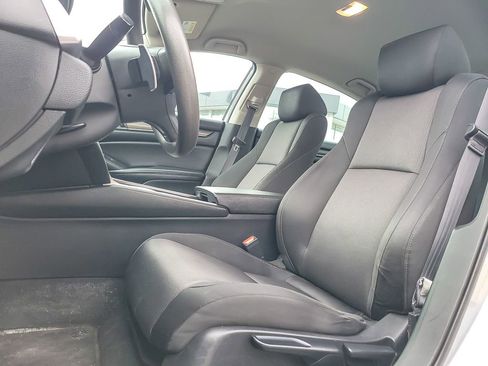 Used 2021 Honda Accord Hybrid image 7