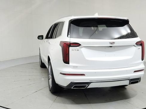 Certified 2024 Cadillac XT6 Premium Luxury w/ LPO, Floor Liner Package image 4
