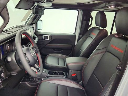 Used 2024 Jeep Wrangler Unlimited Rubicon w/ Convenience Group image 20