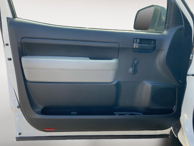 Used 2013 Toyota Tundra 2WD Regular Cab Long Bed image 16