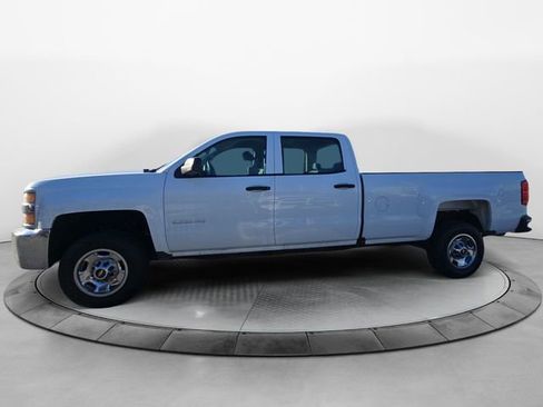Used 2015 Chevrolet Silverado 2500 W/T image 2