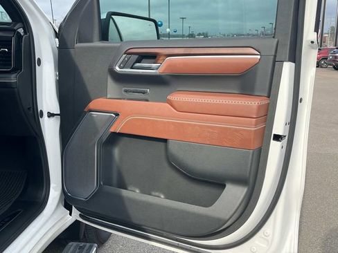 Certified 2025 GMC Sierra 1500 Denali Ultimate image 24