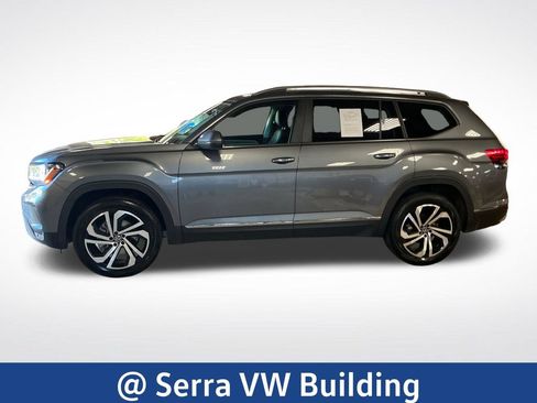 Certified 2023 Volkswagen Atlas SEL AWD/4WD image 2