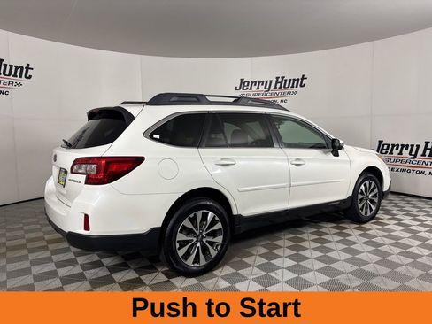 Used 2015 Subaru Outback 2.5i Limited AWD/4WD image 6