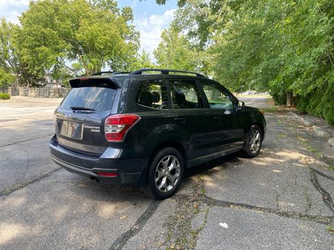 Used 2015 Subaru Forester 2.5i Touring w/ Eyesight & Navigation System AWD/4WD image 5