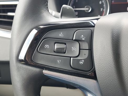 Used 2023 Buick Enclave Essence w/ Experience Buick Package FWD image 10
