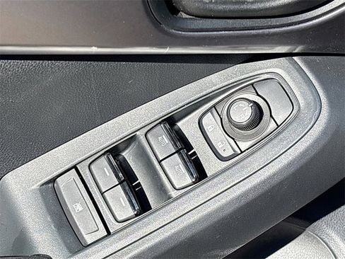Used 2024 Subaru Impreza 2.0i Sport image 17