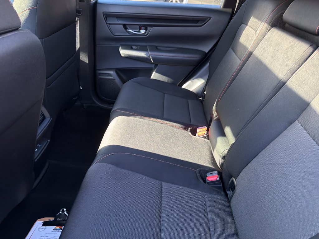 Used 2023 Honda CR-V Sport image 32