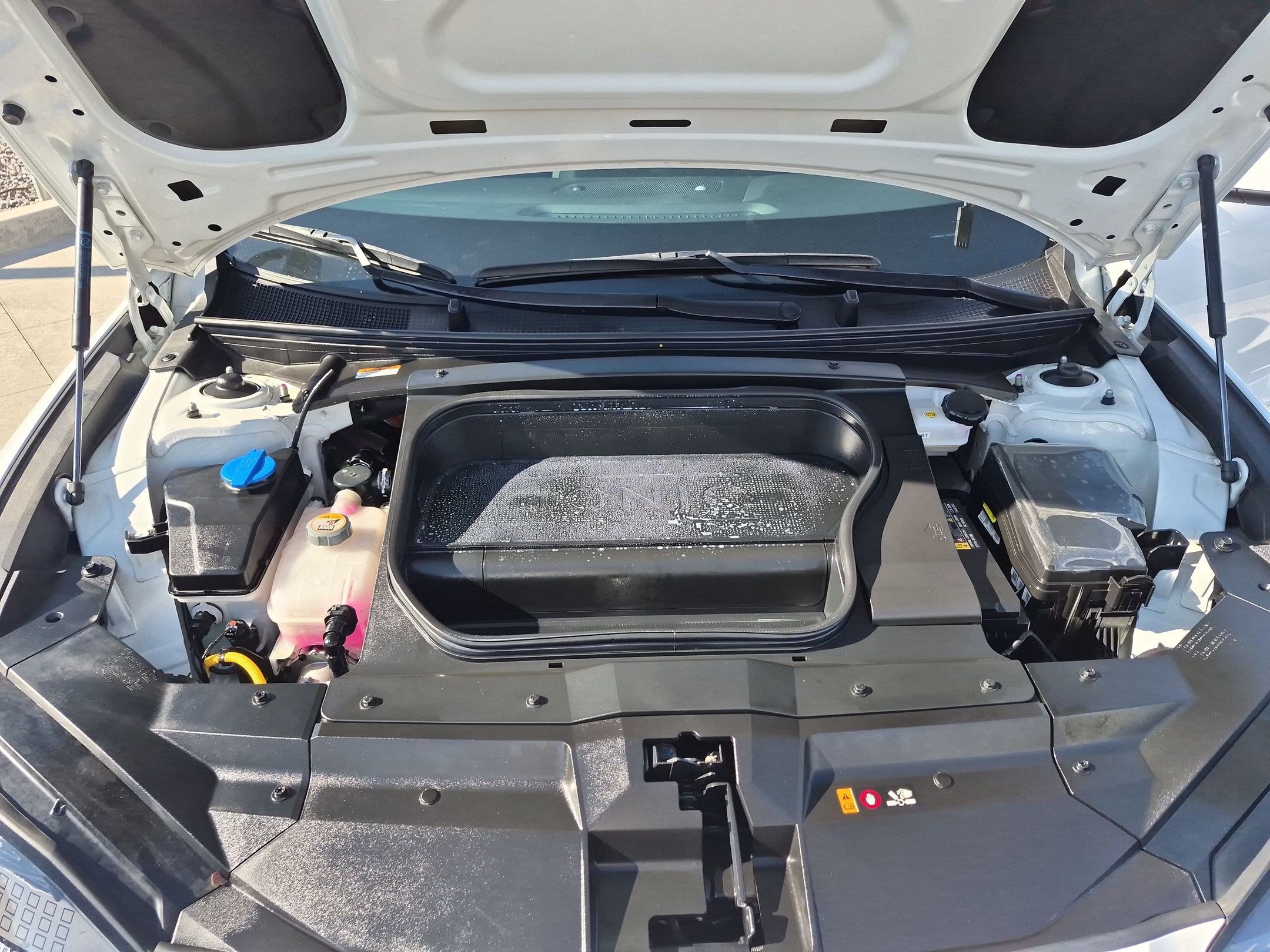Certified 2023 Hyundai Ioniq 6 SEL AWD/4WD image 33