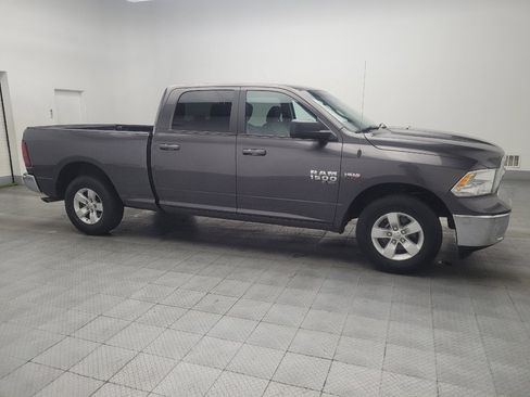 Used 2021 RAM 1500 Classic SLT image 11