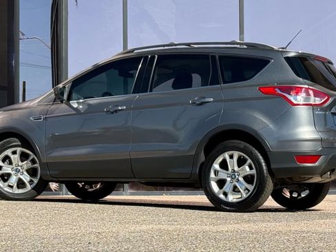 Used 2013 Ford Escape SE image 7