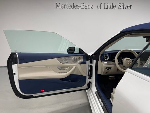 Used 2023 Mercedes-Benz E 450 4MATIC Cabriolet image 21