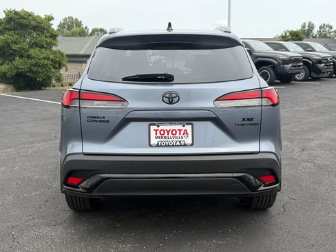 Used 2025 Toyota Corolla Cross AWD Hybrid image 8
