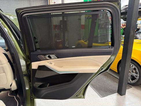 Used 2022 BMW ALPINA XB7 image 26