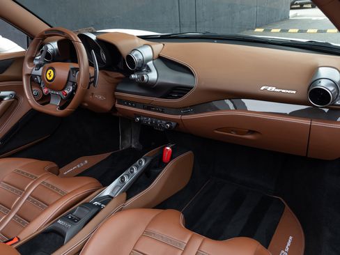 Certified 2022 Ferrari F8 Tributo image 41