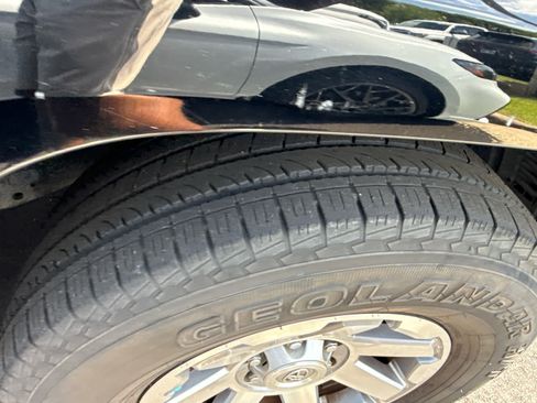 Used 2015 Toyota 4Runner Trail image 2