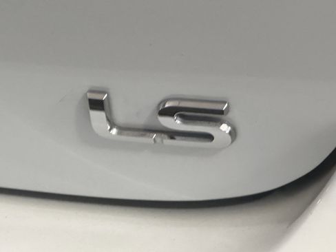 Used 2004 Mitsubishi Diamante LS image 10