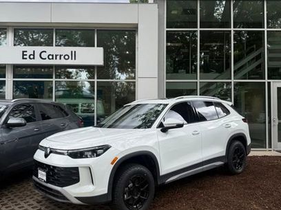 New 2026 Volkswagen Tiguan SE