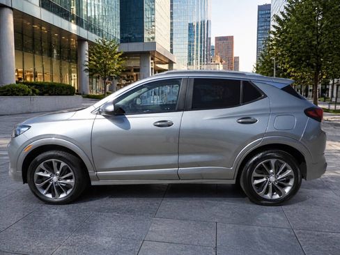 Used 2023 Buick Encore GX Select w/ Sport Touring Package AWD/4WD image 1