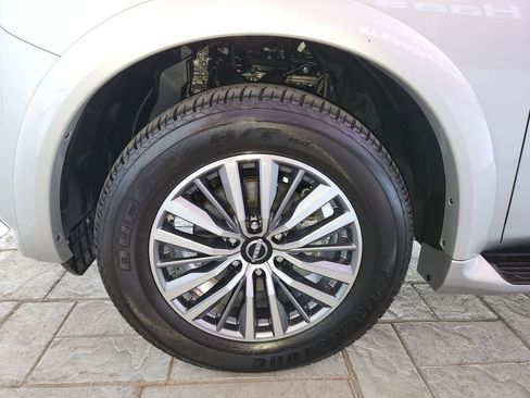 Certified 2024 Nissan Armada SL w/ Captain's Chairs Package image 33