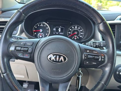 Used 2016 Kia Sorento FWD w/ LX Convenience Package image 35