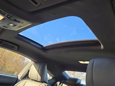 Used 2024 Lexus RC 350 F Sport image 14