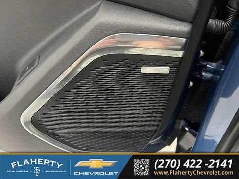 Used 2025 Chevrolet Traverse High Country FWD image 24