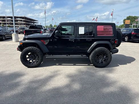 Used 2022 Jeep Wrangler Unlimited Sport AWD/4WD image 5