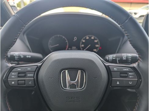 Used 2025 Honda HR-V Sport image 17