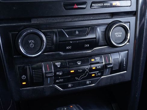 Used 2017 Ford Explorer XLT w/ Equipment Group 201A image 29