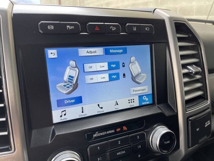 Used 2019 Ford F350 Platinum w/ Platinum Ultimate Package AWD/4WD image 24
