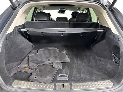 Used 2023 Genesis Electrified GV70 Advanced image 27