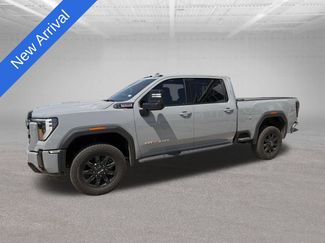 Used 2024 GMC Sierra 2500 AT4 w/ AT4 Premium Plus Package AWD/4WD 360° Tour
