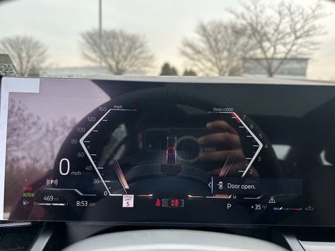 New 2026 BMW 530i xDrive w/ M Sport Package AWD/4WD image 32