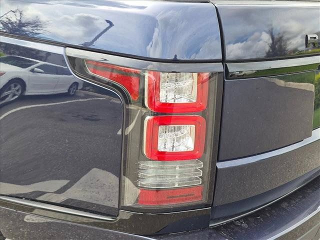 Used 2016 Land Rover Range Rover HSE AWD/4WD image 8