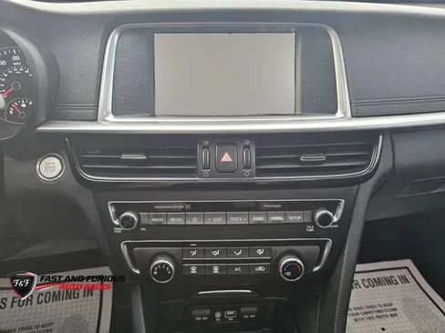 Used 2020 Kia Optima SE FWD image 14