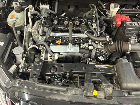 Used 2025 Nissan Kicks Play S image 28