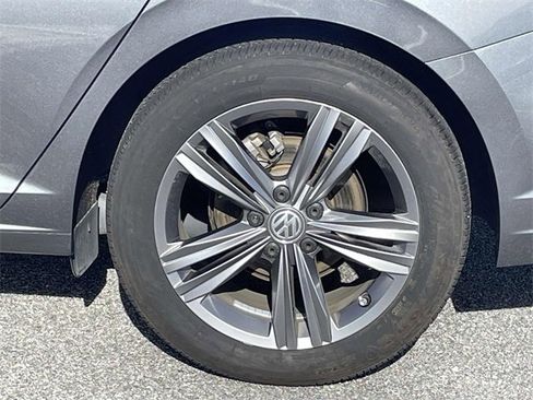 Used 2021 Volkswagen Jetta R-Line image 24