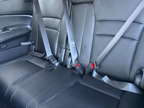 Certified 2022 Honda Pilot Special Edition image 33