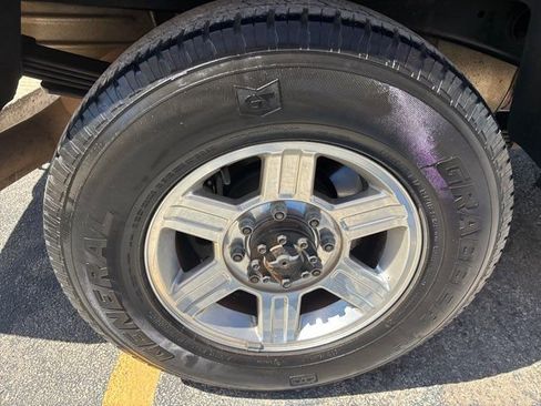 Used 2012 RAM 2500 Laramie w/ Protection Group image 11