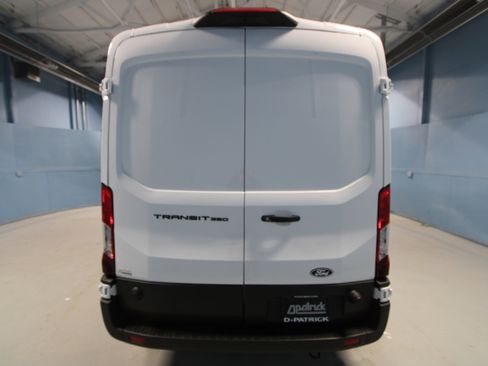 New 2026 Ford Transit 350 148 Medium Roof image 22