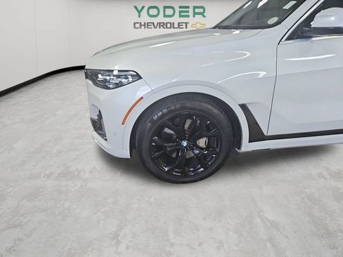 Used 2021 BMW X7 xDrive40i w/ Premium Package AWD/4WD image 53