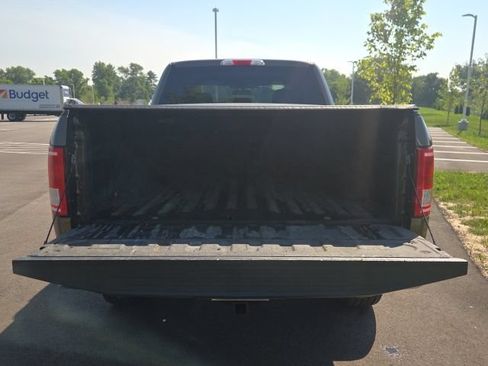 Used 2015 Ford F150 XLT w/ Equipment Group 301A Mid AWD/4WD image 10