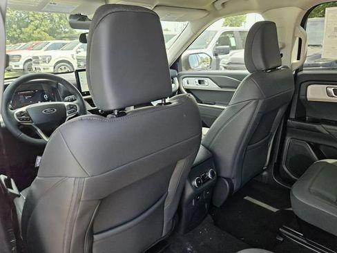 New 2026 Ford Explorer Active w/ Active Comfort Package AWD/4WD image 17