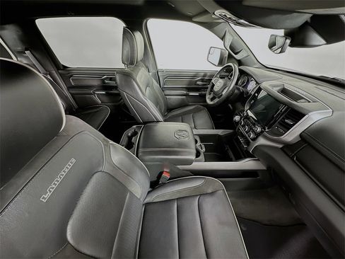 Used 2024 RAM 1500 Laramie image 26