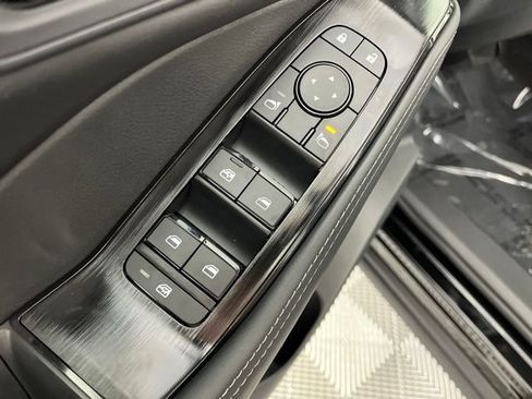 New 2026 Nissan Rogue SV w/ Cold Weather Package FWD image 31