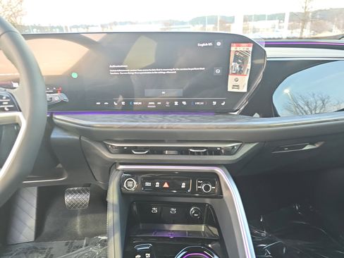 New 2025 Audi Q5 Premium Plus image 18