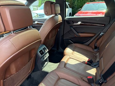 Used 2018 Audi Q5 Prestige w/ Prestige Package AWD/4WD image 11
