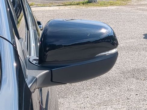 Used 2021 Honda Pilot EX-L image 12